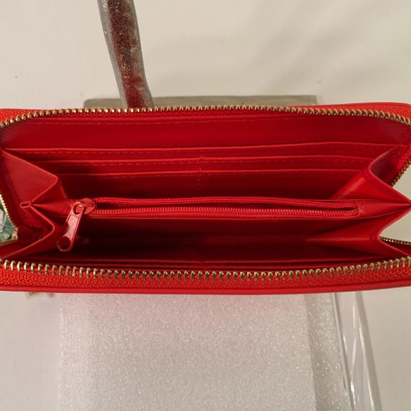 Badgley Mischka - Red Vegan Leather  wallet with gold studs and monogram. NWT - Picture 4 of 7